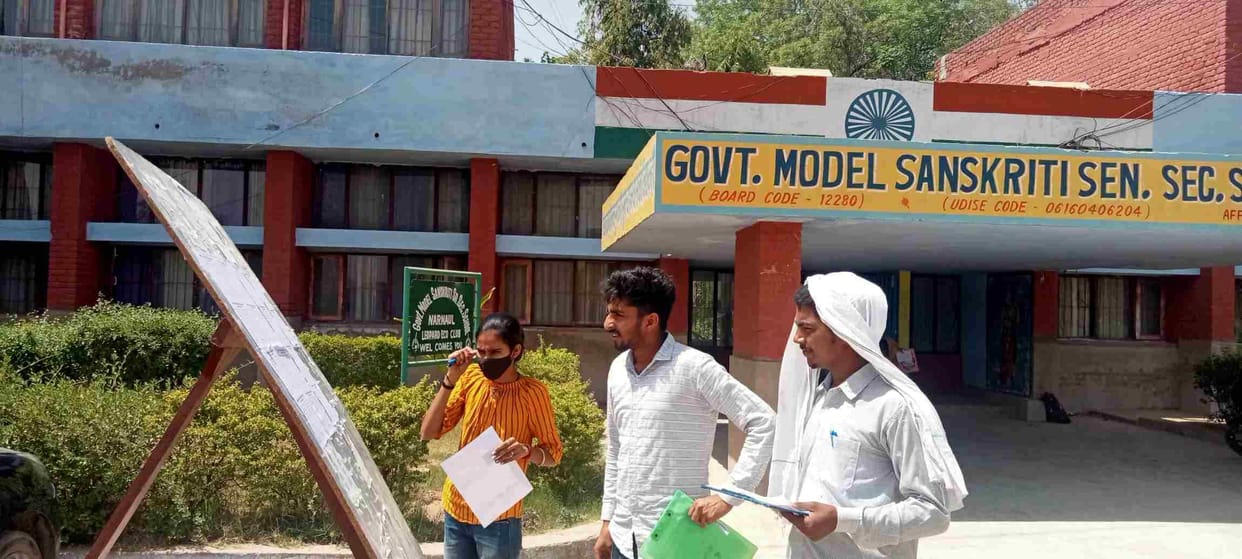 Eight copycats caught on the very first day in the 12th examination