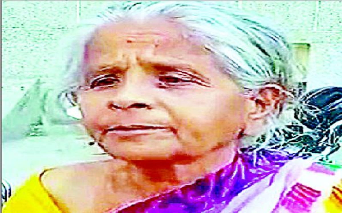 Amar Ujala Impact Rambabu Parathe Wale wife Sumitra will get justice State Women's Commission sent notice to DM Agra
