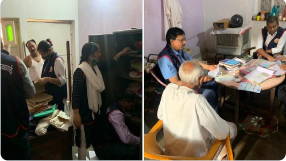 EOW raids at premises of Satish Kumar Singh, SHO of Rani Talab PS, disproportionate assets recovered