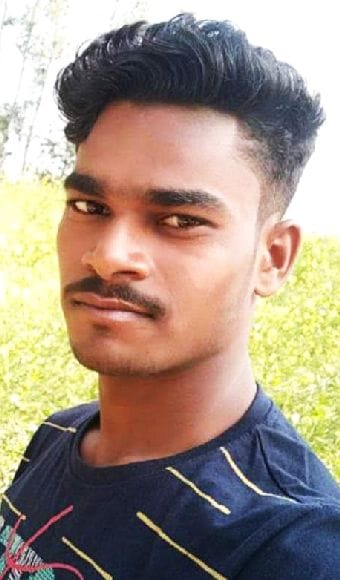 Only son died after coming under a truck full of sugarcane
