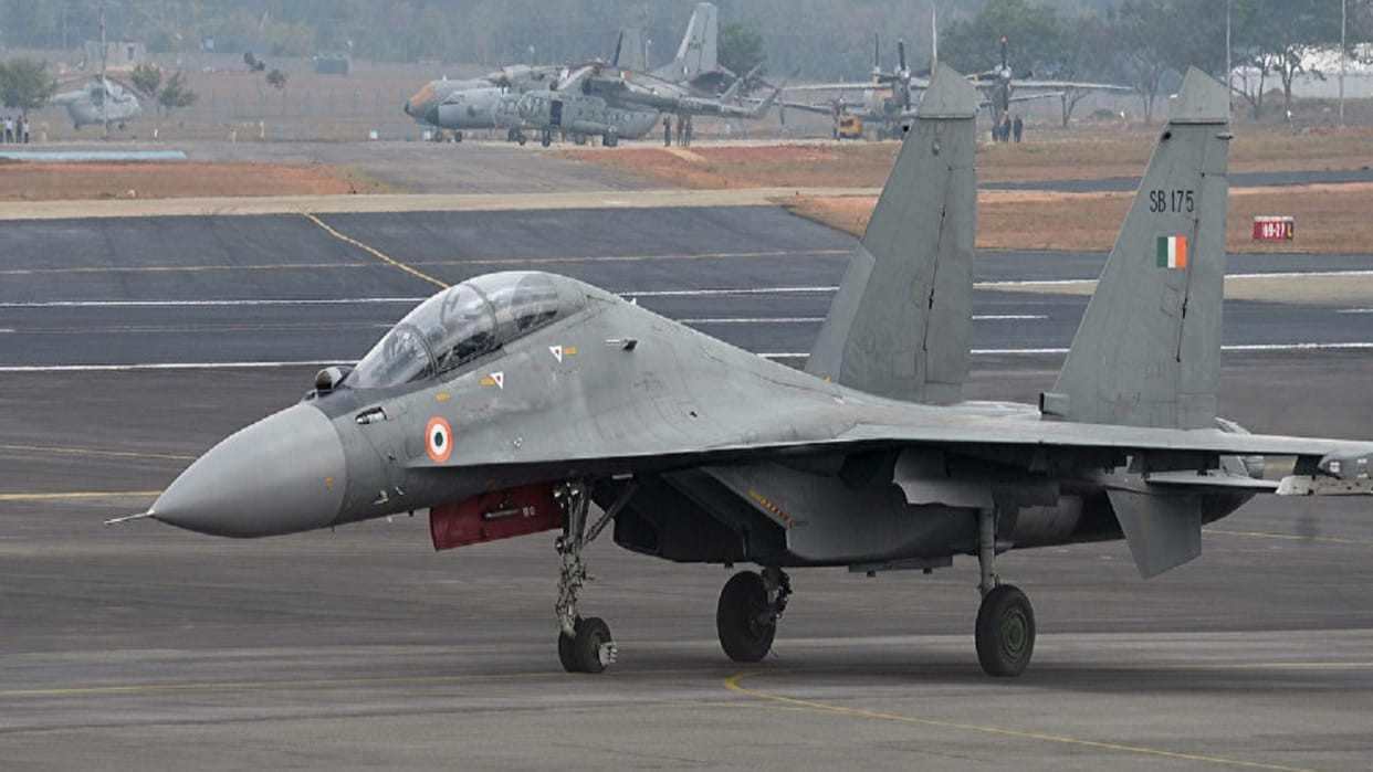 Defence Ministry sign contract with Indian manufacturer to upgrade simulator of Su-30 MKI fighter aircraft IAF