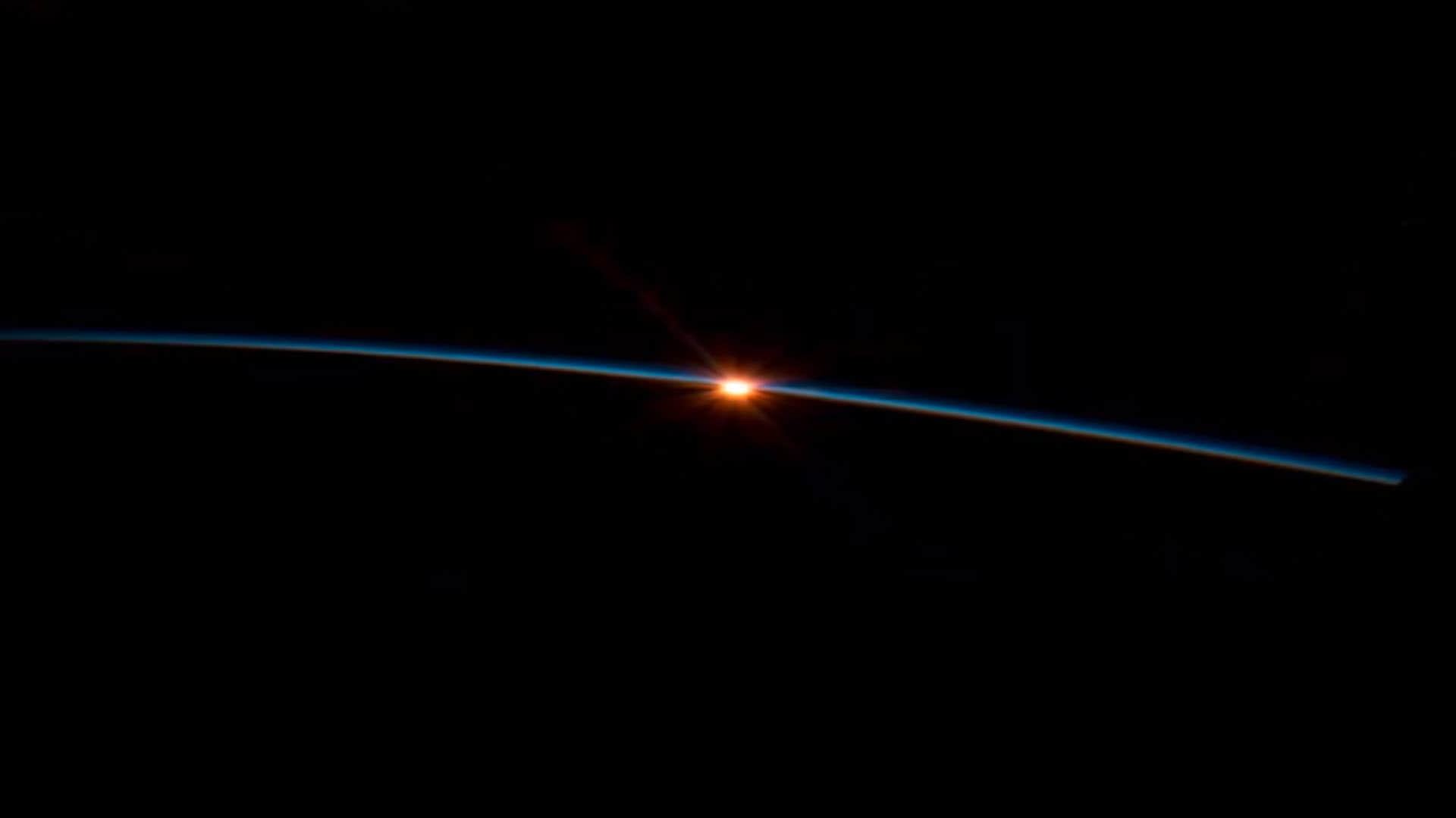 Sunset in Space video what does sunset look like in space watch amazing video