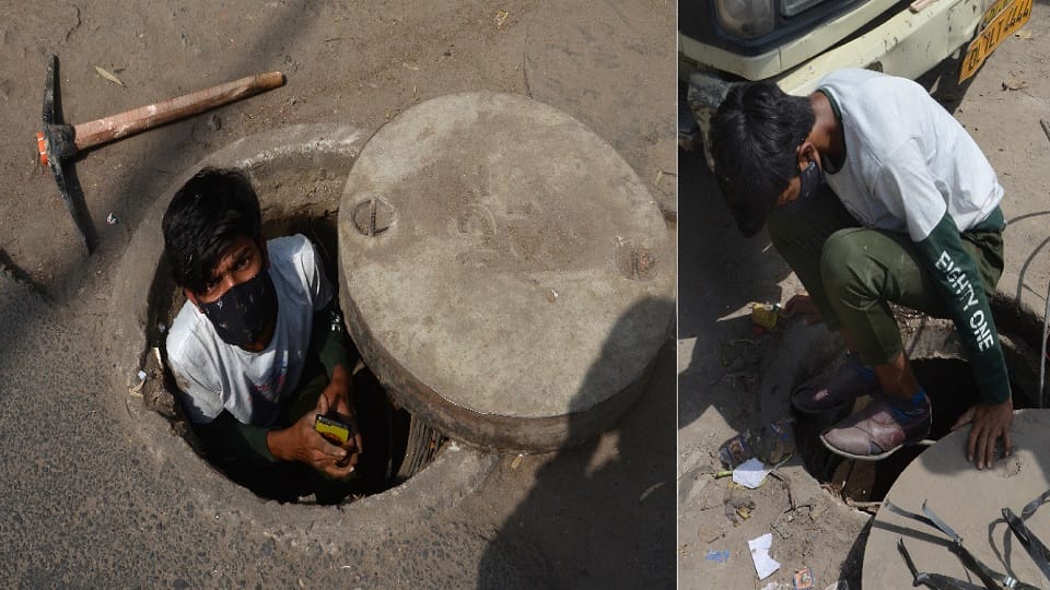 four people dead in sewer line recovered in rohini