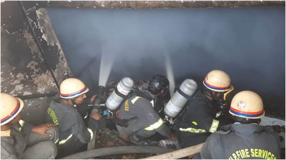 Fire in furniture-electronic showroom