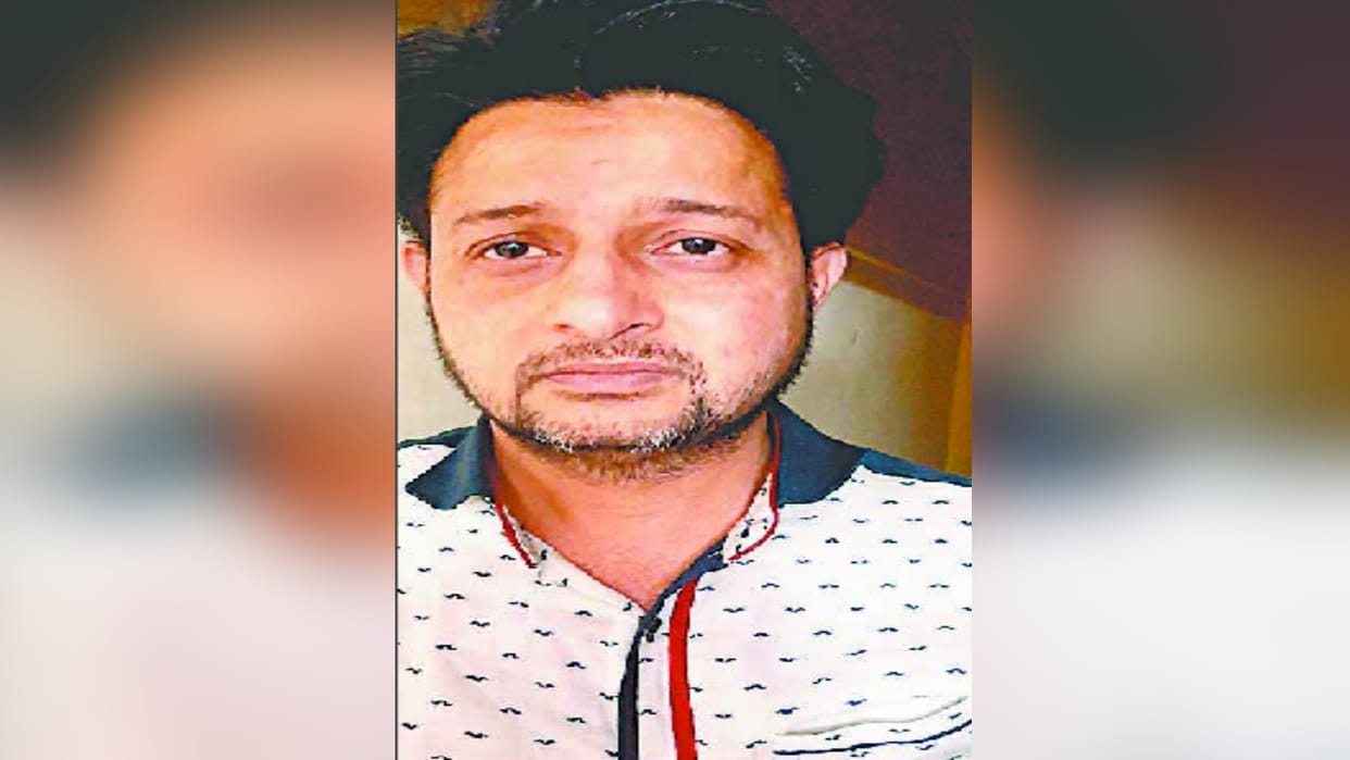 Meerut news: Fake high security number plate maker in Sotiganj busted