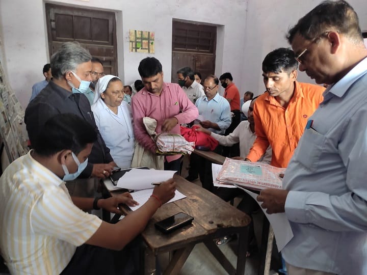 UP Board 12th English paper leak case investigation of bundle of question papers in GIC Agra