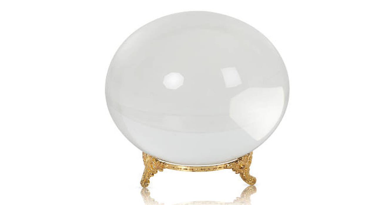 Vastu Tips Keeping Crystal Ball at Home Will Change Your Luck Know Its Benefits