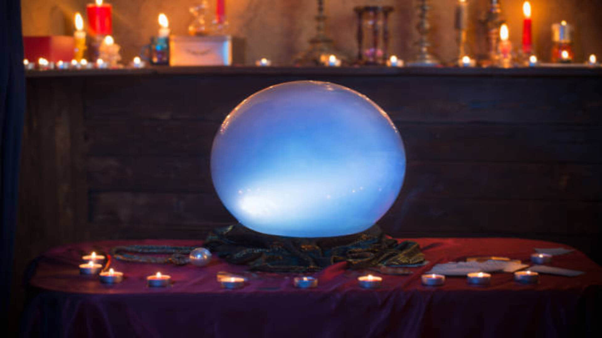 Vastu Tips Keeping Crystal Ball at Home Will Change Your Luck Know Its Benefits