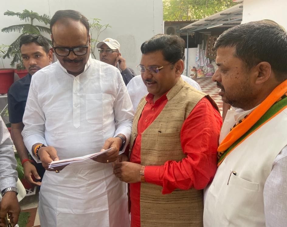 Hathras: Build a medical college, give state status to Dauji Mela