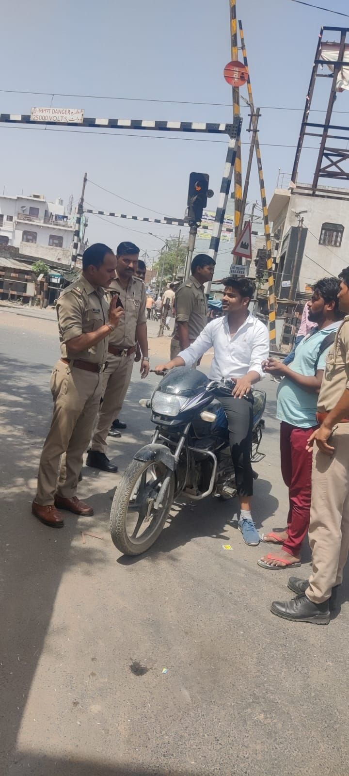 Hathras: Cameras installed at petrol pumps, banks and business establishments were investigated
