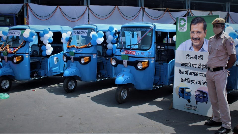 most electric autos in the country will run on the roads of delhi
