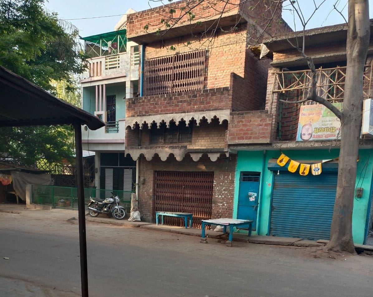 Kanpur dehat : 24 buildings including Nagar Panchayat Babu built on the sports ground, DM said - action will be taken after getting investigation