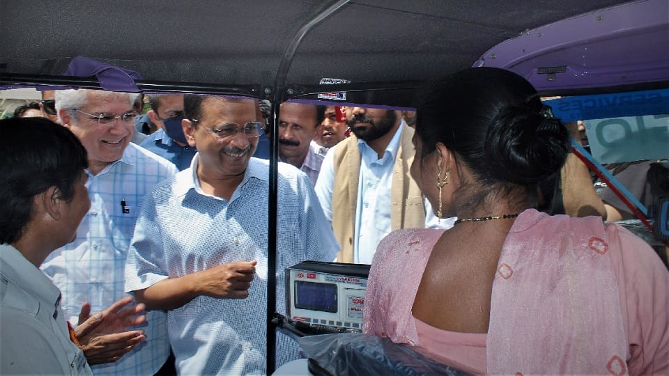 most electric autos in the country will run on the roads of delhi