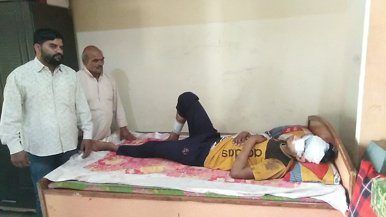 Hathras: Complaint to the SP for action in the matter of making the young man dead