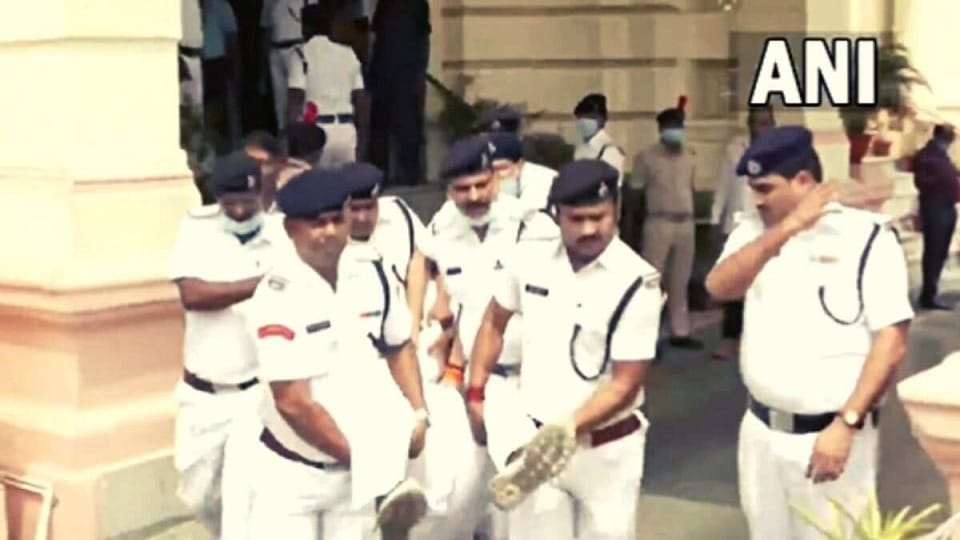 Ruckus in Bihar Assembly: Eight CPI(M) MLAs were taken out by marshals, watch video