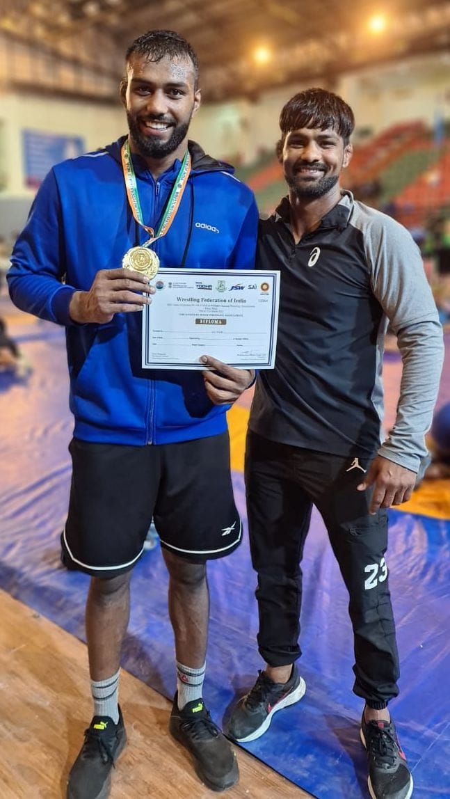 Nitesh won the gold by beating the player of Punjab
