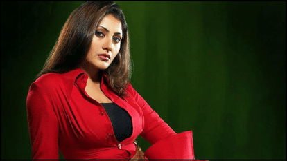 Dhoom Famed Rimi Sen filed complaint against businessman Raunak Jatin Vyas duped her of Rs 4.14 crore