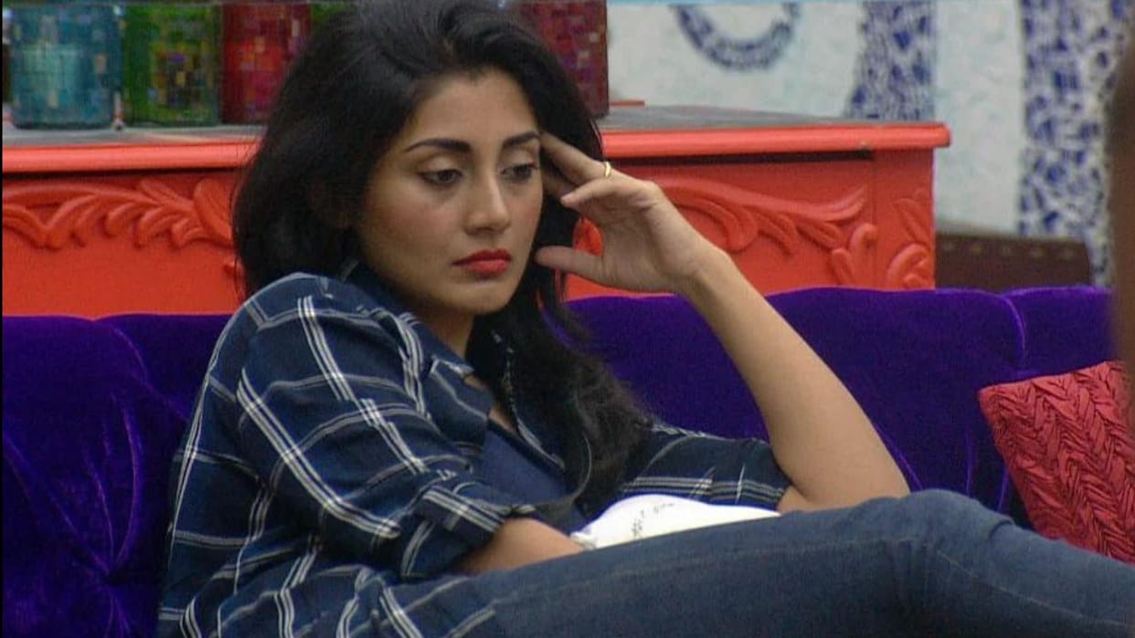 Dhoom Famed Rimi Sen filed complaint against businessman Raunak Jatin Vyas duped her of Rs 4.14 crore