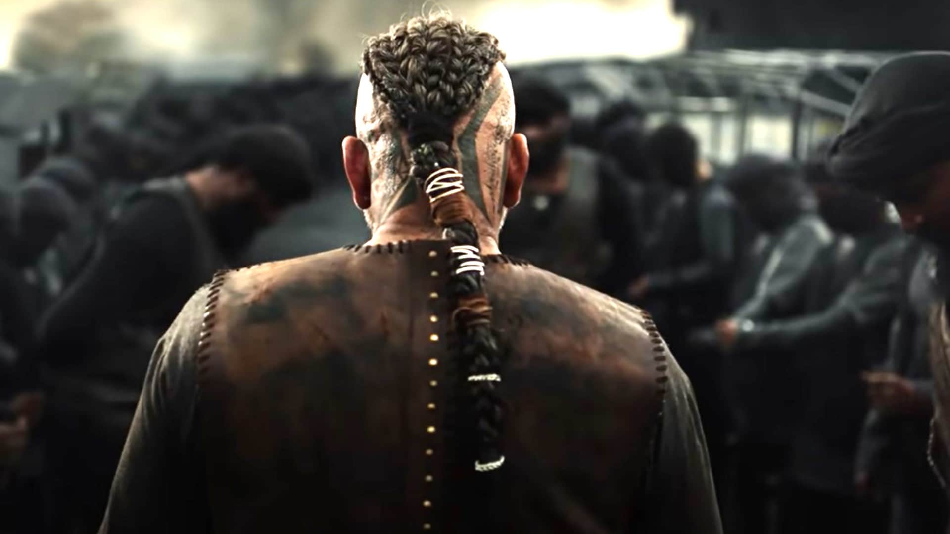 KGF 2 sanjay dutt shot every day wearing 25 kilo armour for kgf chapter 2