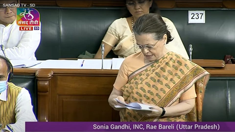 Sonia Gandhi Manrega Yojna, Anurag Thakur, Giriraj singh