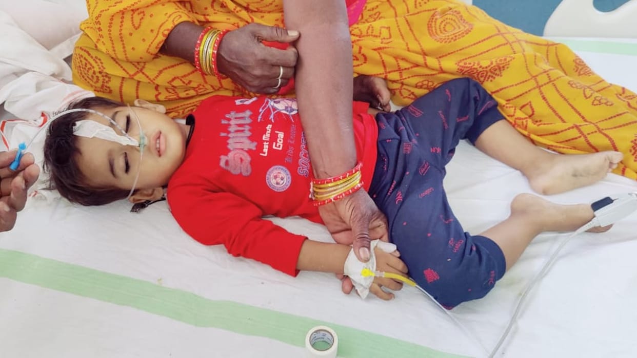 Chhatarpur: 2-year-old boy drank kerosene, admitted to ICU in critical condition