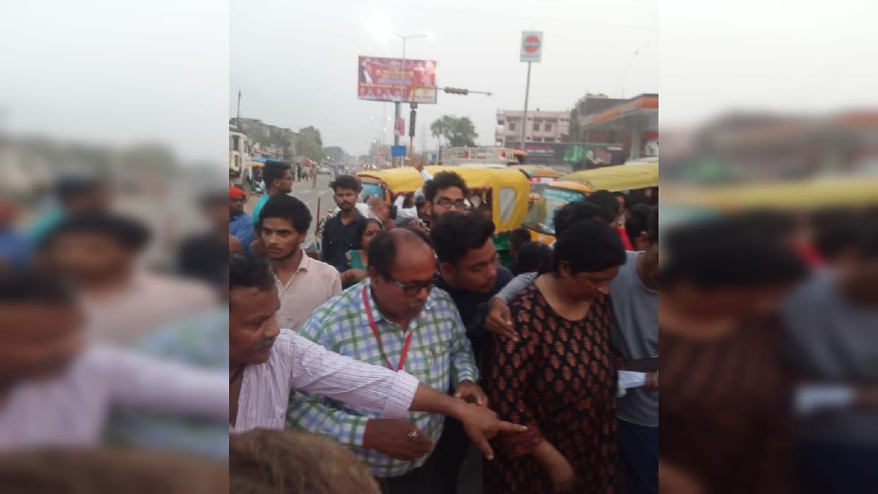 Uproar over death of young man in Gorakhpur