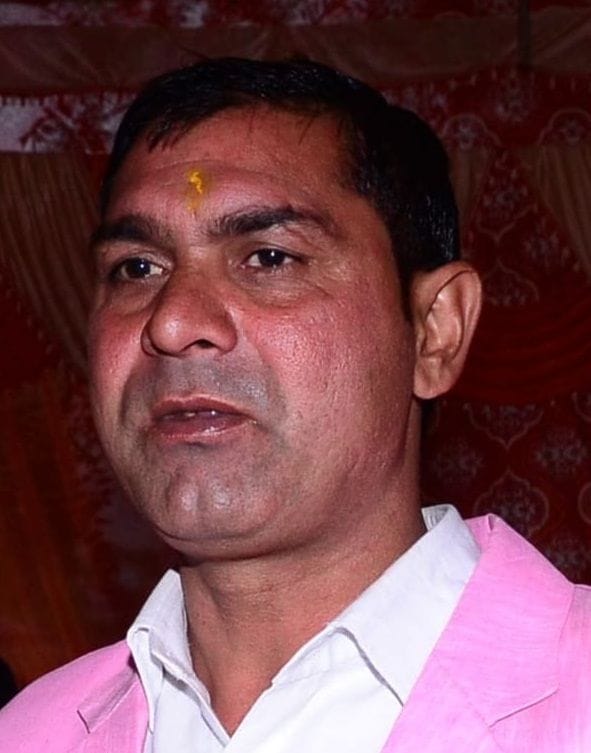 To avenge the murder of uncle, a man was shot dead
