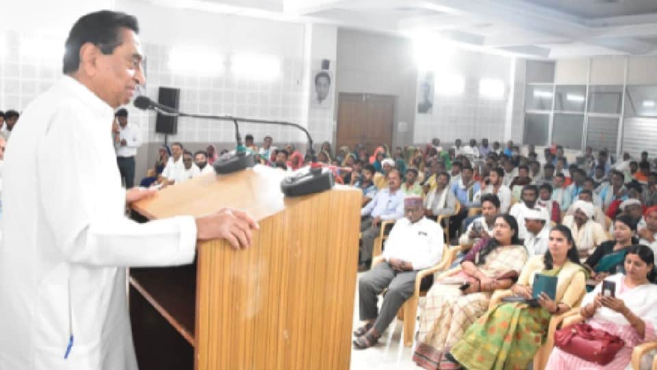 Subhash Yadav's birth anniversary: Program at Bhopal Congress headquarters, Kamal Nath said - Subhashji was a messiah for farmers