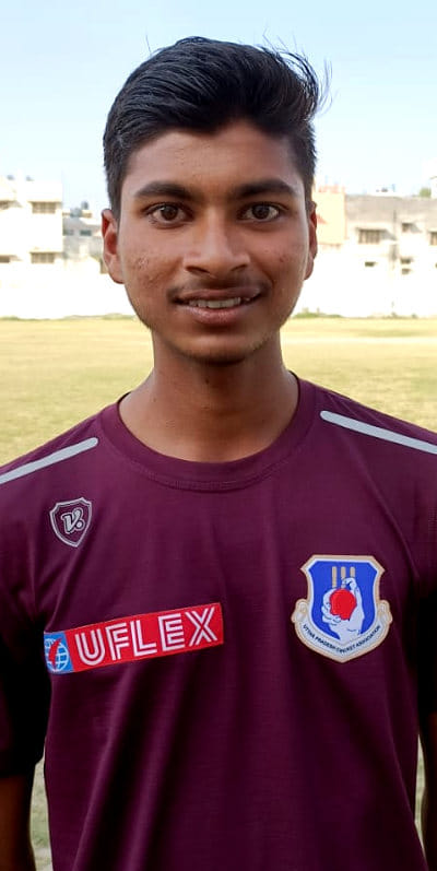 Son of a betel seller selected in the state's cricket team