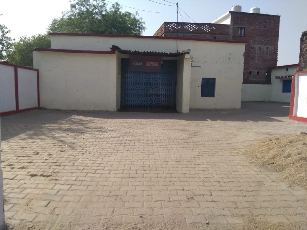 Wheat was not purchased on the first day, farmers kept waiting