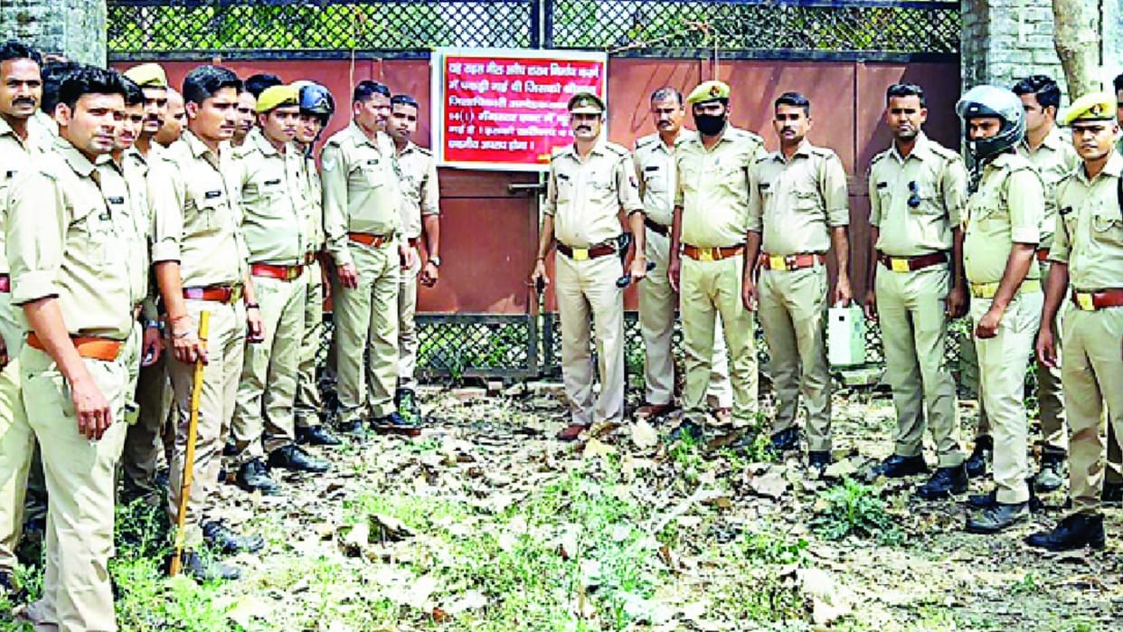 Ambedkar Nagar: Liquor mafia's rice mill including five crore and three associates of Khan Mubarak attached assets worth Rs 58 lakh