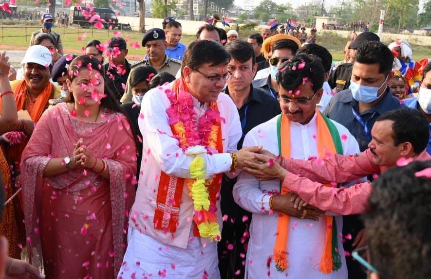 Three Free LPG Cyliders For BPL in Uttarakhand