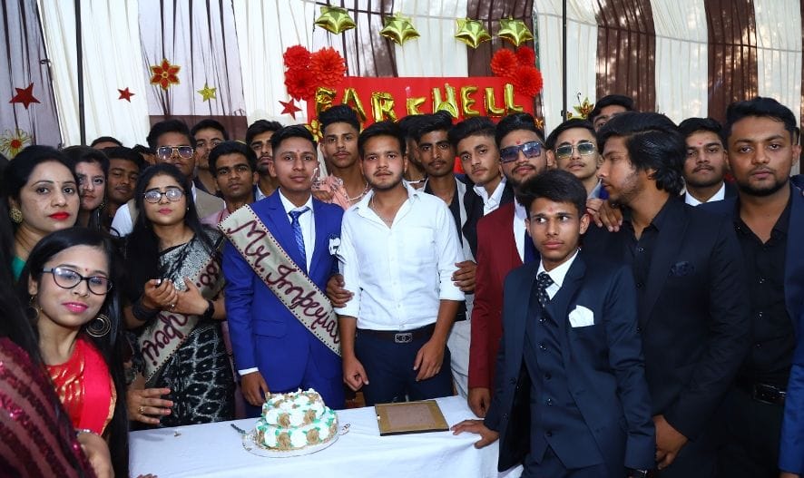 Sarthak Mr and Kanak became Miss Imperial