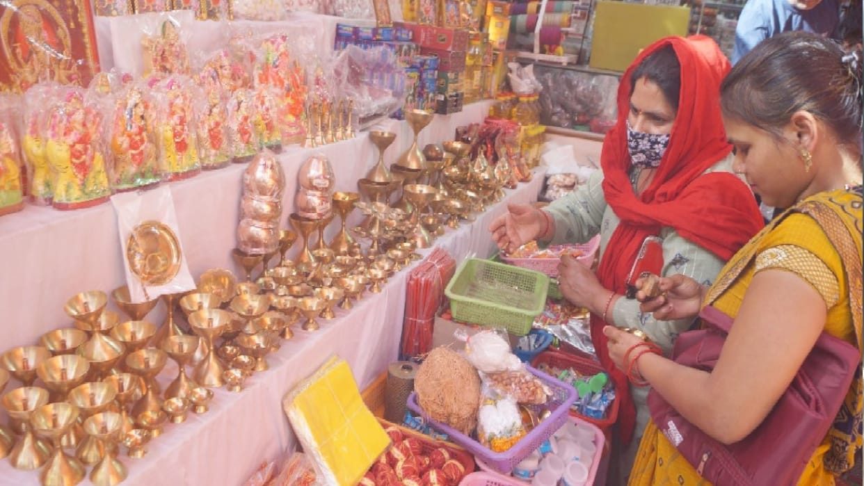 Navratri 2022 After two years there will be an echo of cheers in the temples