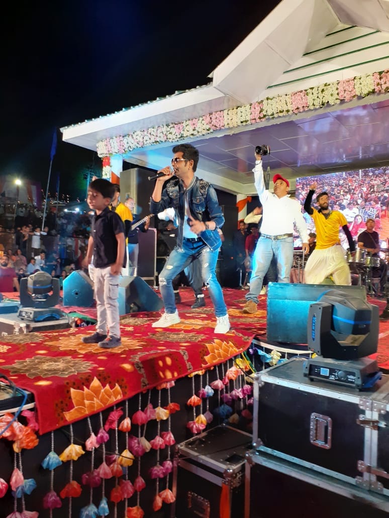 No names of Hindi and Punjabi artists, last evening of Saliana fair