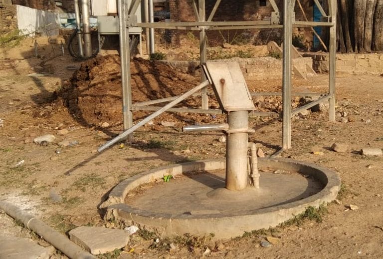 Most of the hand pumps on the Parikrama Marg are bad