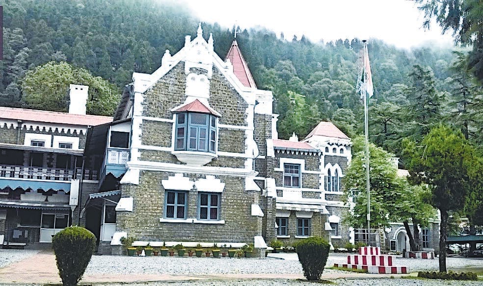Three years imprisonment to two police personnel in ransom case