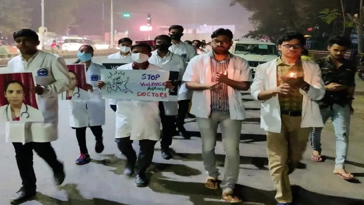 Dr. Archana Case: After getting assurance from the central government, the doctors called off the strike
