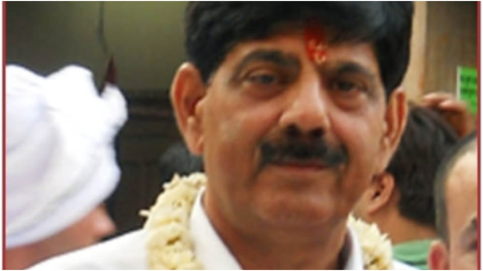 Rajasthan Congress leader Shrawan Kumar targeted his own party and ministers