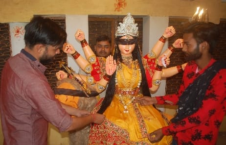 Market buzzing with the purchase of Navratri, wave of happiness among auto traders