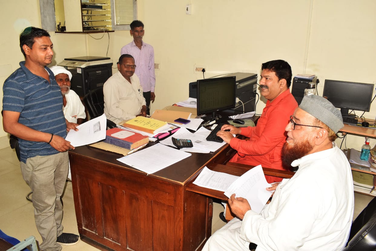 The settlement of the bills of the departments continued till late evening