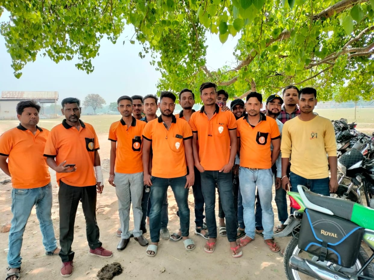 Delivery boy strike for long distance short payment