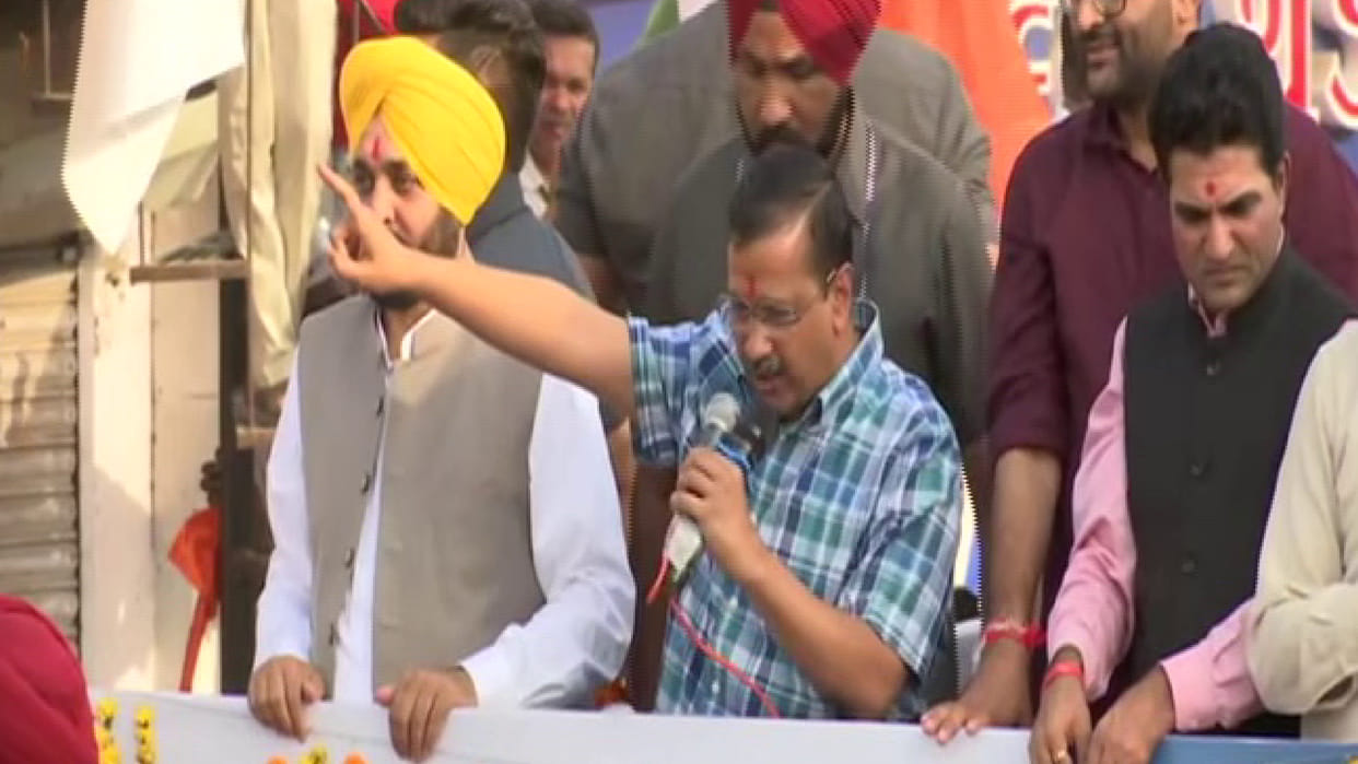 Gujarat Assembly Election 2022 BJP vs Aap Political Analysis Narendra Modi Arvind Kejriwal Update