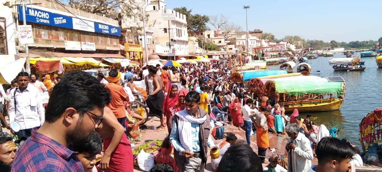 When the restrictions of Corona were lifted, devotees gathered