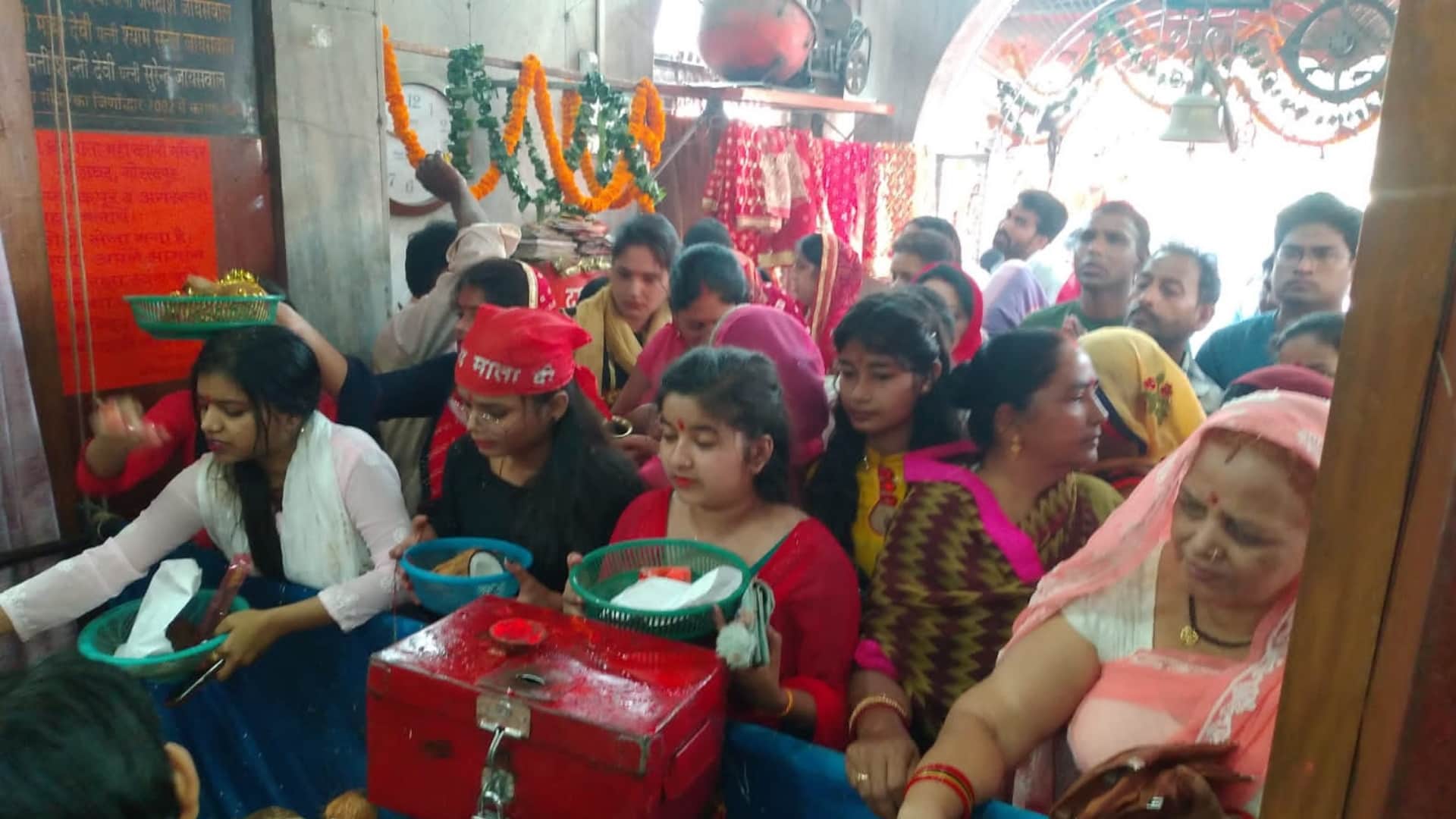 Navratri 2022 Chaitra Navratri Kalash Sthapana Shubh Muhurat Maa Durga Puja Vidhi in gorakhpur