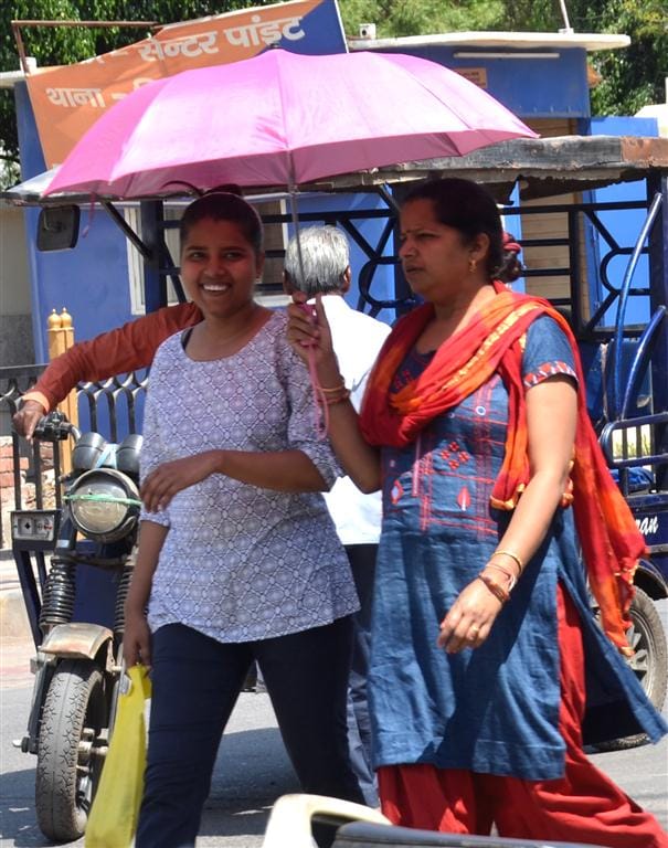 Heat like May-June in April, heat harassed people