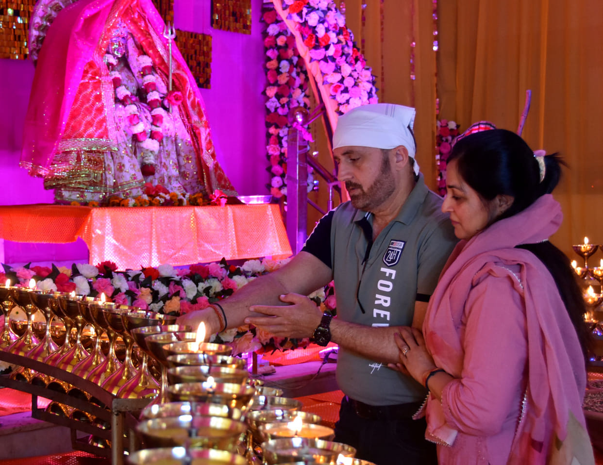 Chanting of mother Bhagwati, worship of Shailputri