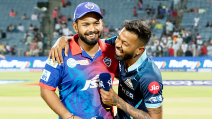 MI vs RR and DC vs GT Photo story Ritika Sajdeh sad reaction on Rohit Sharma Wicket buttler took catch of pollard
