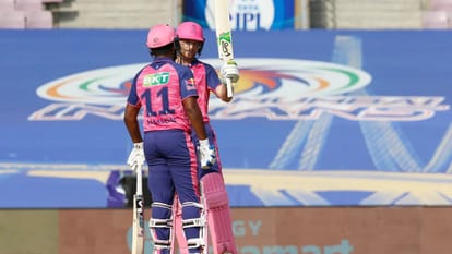 MI vs RR and DC vs GT Photo story Ritika Sajdeh sad reaction on Rohit Sharma Wicket buttler took catch of pollard