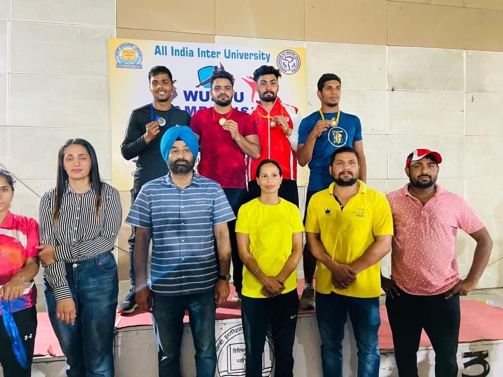 Manoj and Shubham won bronze medal in Wushu competition